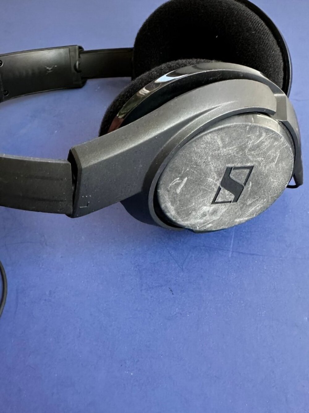 Sennheiser HD 419 Over-Ear Wired Headphones Heavy Cup Scuffing TESTED - Picture 5 of 9